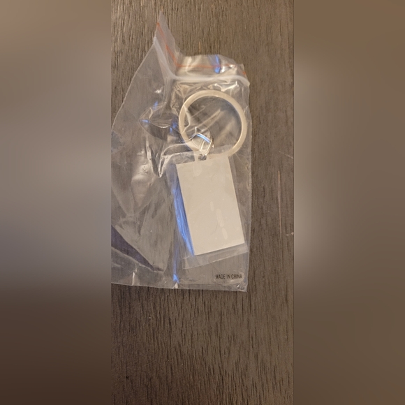 RL White Keychain - Picture 2 of 2